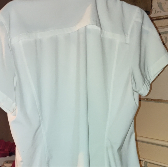 Shirt - Picture 4 of 4